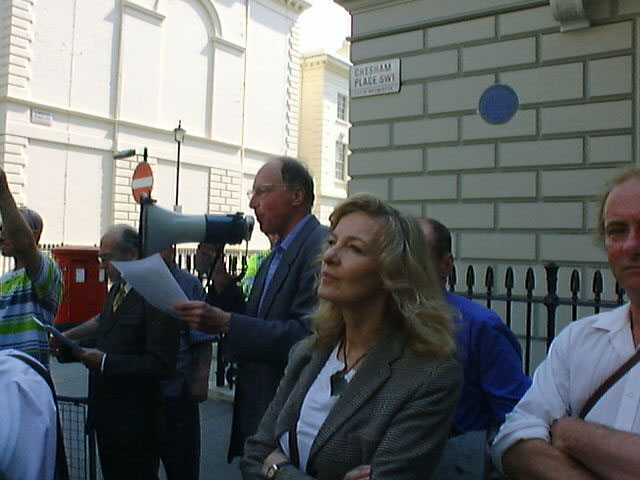 Richard Edmonds addressing the demo